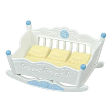 Load image into Gallery viewer, Sylvanian Families Biscuit Bear Sleepy Triplets