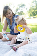 Load image into Gallery viewer, Fat Brain Dimpl Billow & Bright