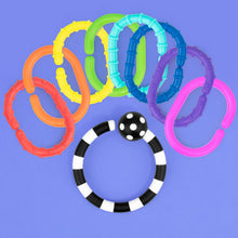 Load image into Gallery viewer, Sassy Ring O Links