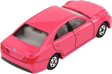 Load image into Gallery viewer, Tomica No. 92 Toyota crown athlete