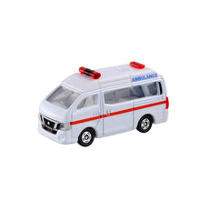 Load image into Gallery viewer, Tomica No. 18 Nissan NV350 caravan ambulance