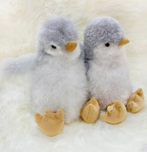 Load image into Gallery viewer, Auskin Alpaca Penguin 15cm