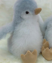Load image into Gallery viewer, Auskin Alpaca Penguin 15cm