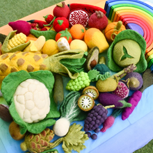 Load image into Gallery viewer, Tara Treasures Felt Fruit & Vegetables Set C