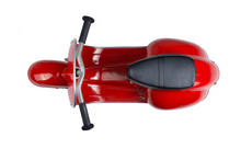 Load image into Gallery viewer, Amboss Toys Vespa Red
