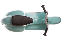 Load image into Gallery viewer, Amboss Toys Vespa Mint