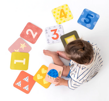 Load image into Gallery viewer, Taf Toys My First Tummy-Time Cards