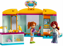 Load image into Gallery viewer, Lego Friends Tiny Accessories Store 42608
