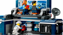 Load image into Gallery viewer, Lego City Police Mobile Crime Lab Truck 60418
