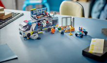 Load image into Gallery viewer, Lego City Police Mobile Crime Lab Truck 60418