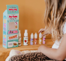 Load image into Gallery viewer, Confetti Blue Candy Scented Perfume Making Kit