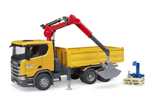Load image into Gallery viewer, Bruder MAN Scania Super 560R Truck with Crane & 2 Pallets