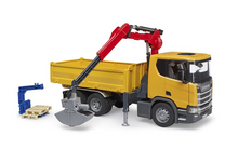 Load image into Gallery viewer, Bruder MAN Scania Super 560R Truck with Crane & 2 Pallets