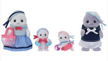 Load image into Gallery viewer, Sylvanian Families Seal Family