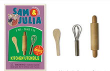 Load image into Gallery viewer, Mouse Mansion Minis Kitchen