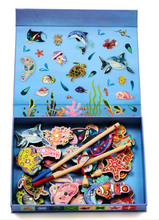 Load image into Gallery viewer, Wonderscope Fishing Game - Pete Cromer