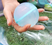 Load image into Gallery viewer, Self Sealing Water Splash Balls - Reusable Water Bombs 6 Pack