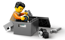 Load image into Gallery viewer, Lego City Off-Road 4x4 Mountain Truck 60447