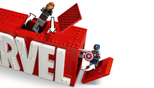 Load image into Gallery viewer, Lego Marvel MARVEL Logo & Minifigures 76313