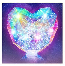 Load image into Gallery viewer, Prismic Standing Heart