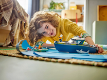Load image into Gallery viewer, Lego City Police Boat Chase 60456