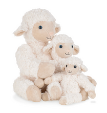 Load image into Gallery viewer, Dolly Sheep