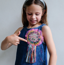Load image into Gallery viewer, Mimi & Lula Diva Wow Birthday Badge