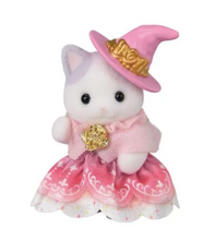 Load image into Gallery viewer, Sylvanian Families Fantastical Fairytale Friends Set