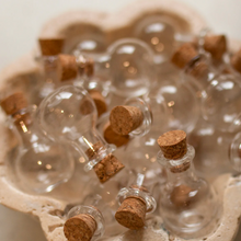 Load image into Gallery viewer, Mini Potion Keeper Bottles