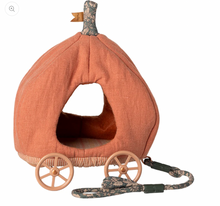 Load image into Gallery viewer, Maileg Pumpkin Carriage Mouse
