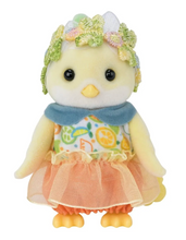 Load image into Gallery viewer, Sylvanian Families Citrus Bird Family