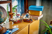 Load image into Gallery viewer, LEGO Creator Iconic Pirate Ship 31387