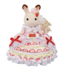 Load image into Gallery viewer, Sylvanian Families - Freya's Birthday Strawberry Cake
