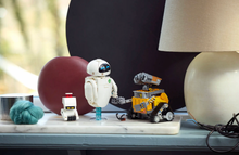 Load image into Gallery viewer, Lego Disney WALL-E & EVE 43279