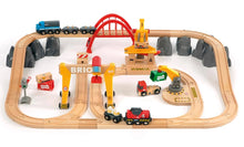Load image into Gallery viewer, Brio Cargo Railway Deluxe Set 33097