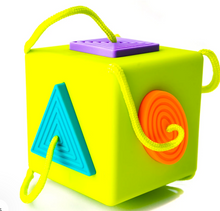 Load image into Gallery viewer, Fat Brain Toys Oombee Cube