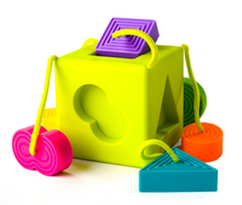 Load image into Gallery viewer, Fat Brain Toys Oombee Cube