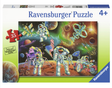 Load image into Gallery viewer, Ravensburger 35 Piece Moon Landing Puzzle
