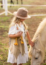 Load image into Gallery viewer, Nana Huchy Charlie the Chicken