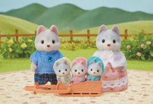 Load image into Gallery viewer, Sylvanian Families Husky Family