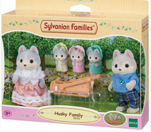 Load image into Gallery viewer, Sylvanian Families Husky Family