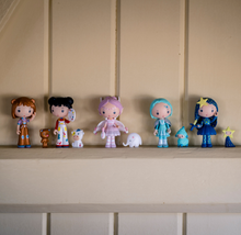 Load image into Gallery viewer, Djeco Tinyly Elfe & Bolero