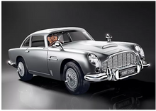 Load image into Gallery viewer, Playmobil James Bond Aston Martin DB5 - Goldfinger Edition 70578