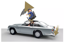 Load image into Gallery viewer, Playmobil James Bond Aston Martin DB5 - Goldfinger Edition 70578