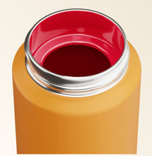 Load image into Gallery viewer, Fressko Ceramic Play Bottle - Tango
