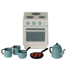 Load image into Gallery viewer, Maileg Madam Blues Favourites Cooking Set
