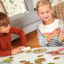 Load image into Gallery viewer, Orchard Toys Bug Hunters
