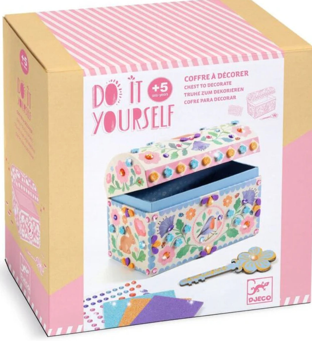 Djeco Do It Yourself Precious Chest to Decorate