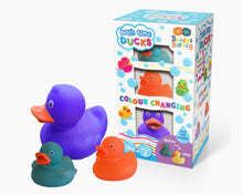 Load image into Gallery viewer, Bath Time Colour Changing Ducks Set

