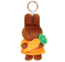 Load image into Gallery viewer, Plush Melanie Keyring with a Carrot
